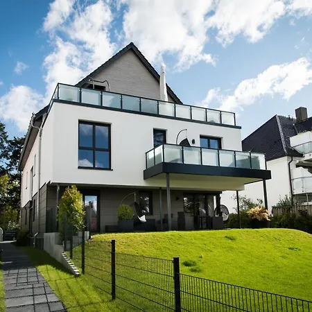 Ocean House Herz *